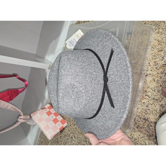 Cat & Jack Kids Grey Felt Fedora Hat with Black Band‎ - Picture 2 of 7